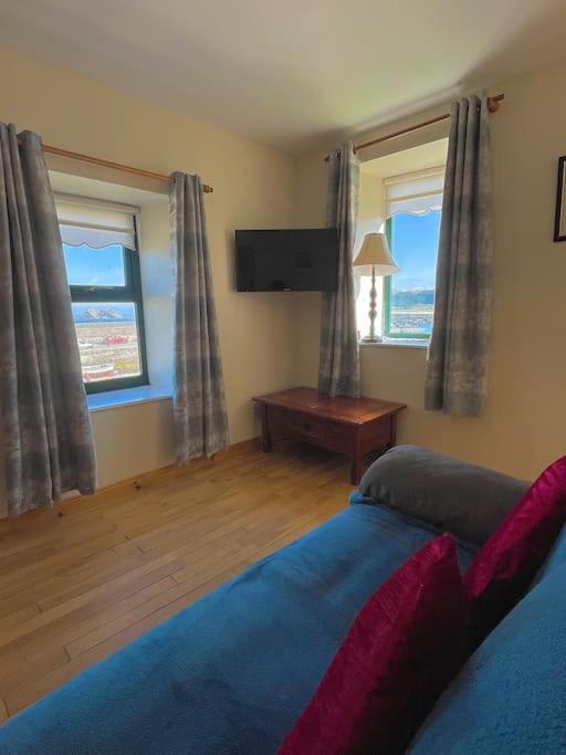 Top Floor Retreat Portmor- Sea, Beach & Balcony Apartment Slievebane Exterior photo